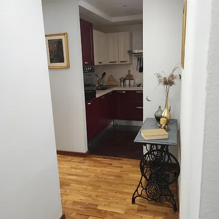 Apartment In Aulla Pontedera